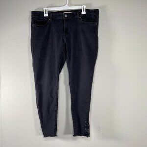 Levi's 711 Skinny Denim Jeans Women's 34 Mid Rise Black Distressed Hem Casual